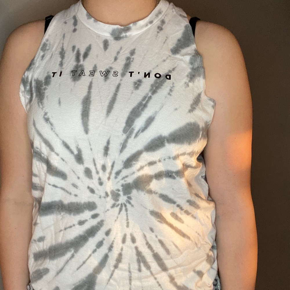 Muscle tank top